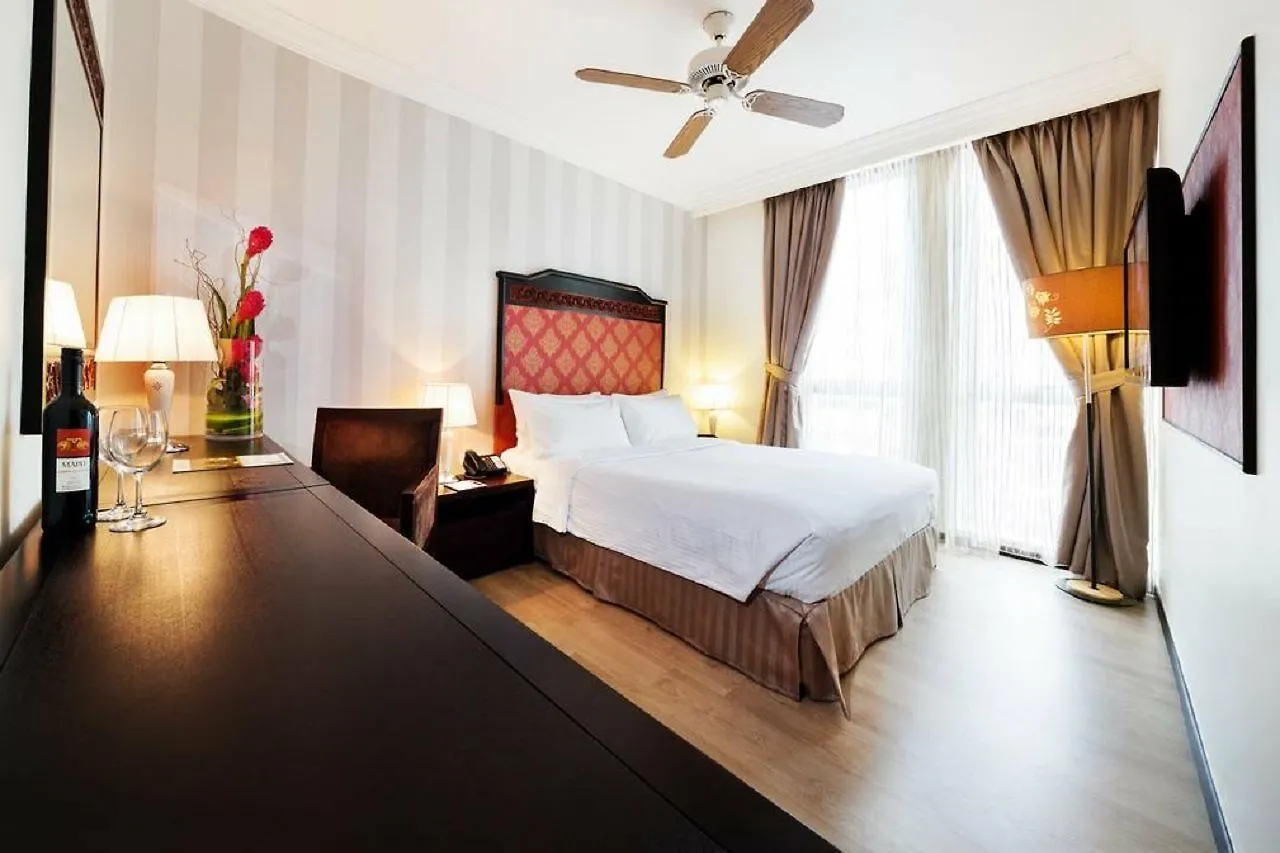 Village Hotel Albert Court By Far East Hospitality Singapore 4*,  Singapore